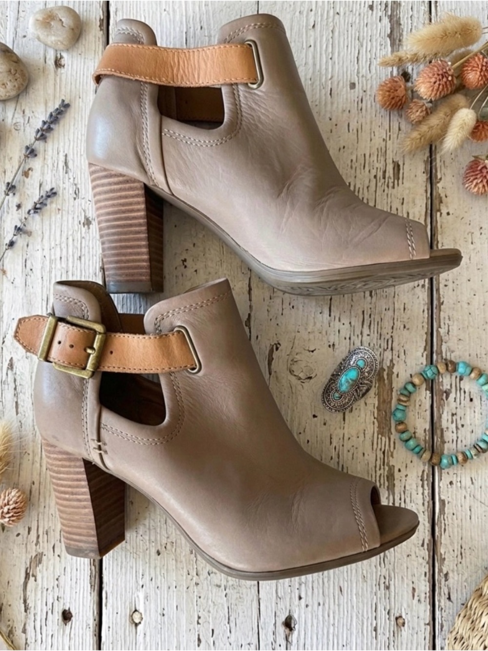 Clarks Artisan Shira Taupe Open-Toe Block Heel Booties with Tan Ankle Strap